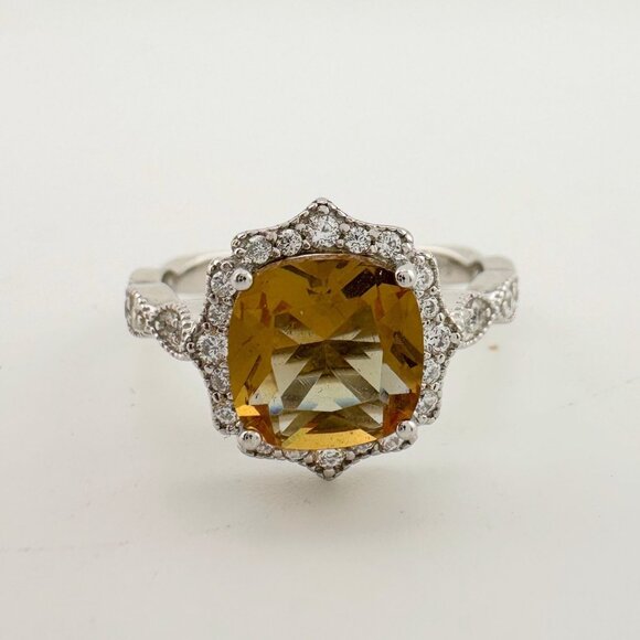 Pretty and Petite Antique Style Lab Created Sultanite Ring Size 8 - Picture 10 of 16